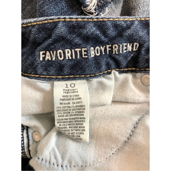 American Eagle Low Rise Favorite Boyfriend Mid Length Denim Shorts - Picture 3 of 13